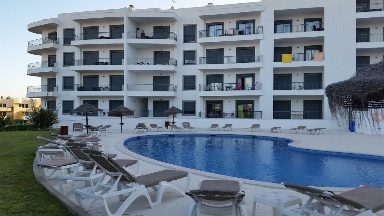 Vista Das Ondas Olhos De Agua Albufeira Bagian luar foto